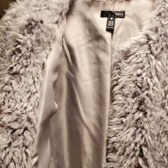NWT Sherpa Faux Fur Jacket- 100% Exclusive - Picture 7 of 8
